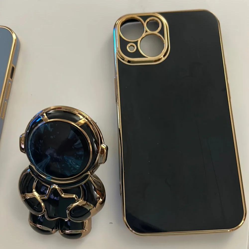 iPhone 14 only